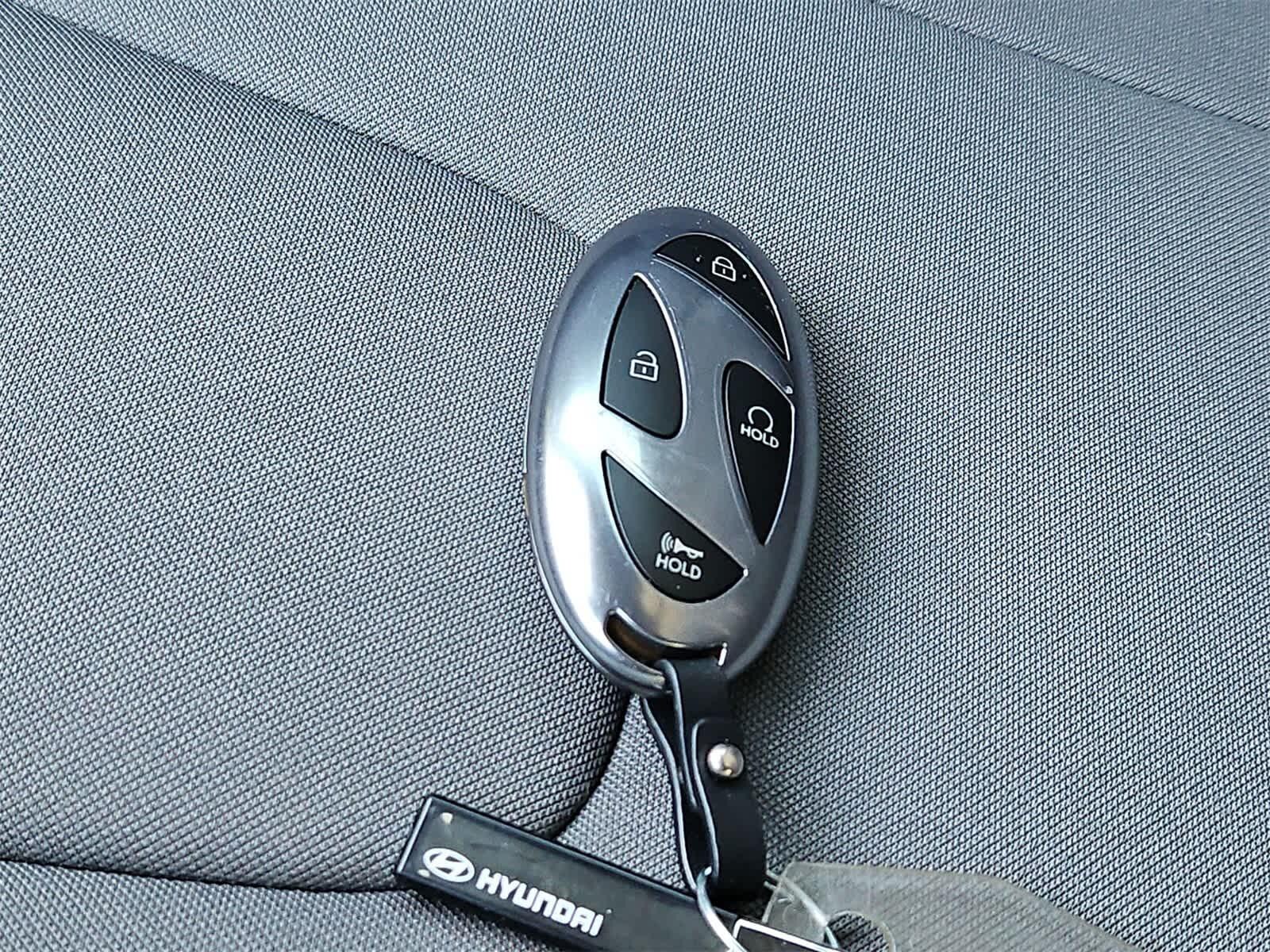 Thumbnail: 2025 Hyundai Elantra - 23