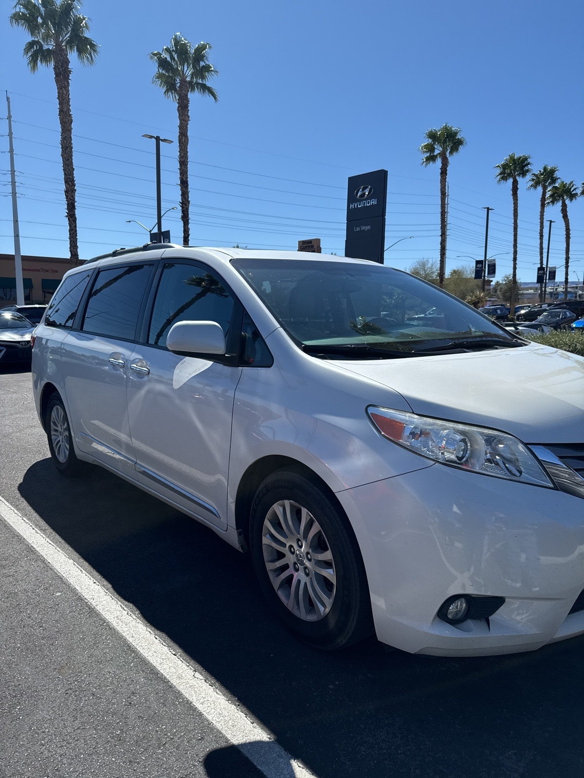 2017 Toyota Sienna XLE Premium