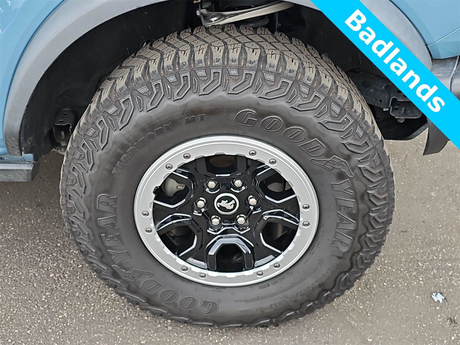 Thumbnail: 2023 Ford Bronco - 12