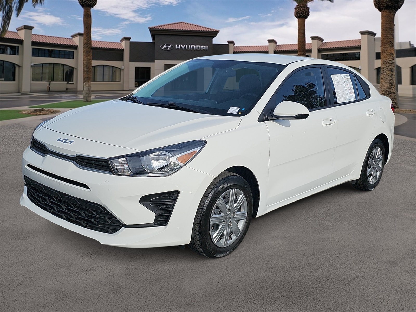 Thumbnail: 2023 Kia Rio - 4