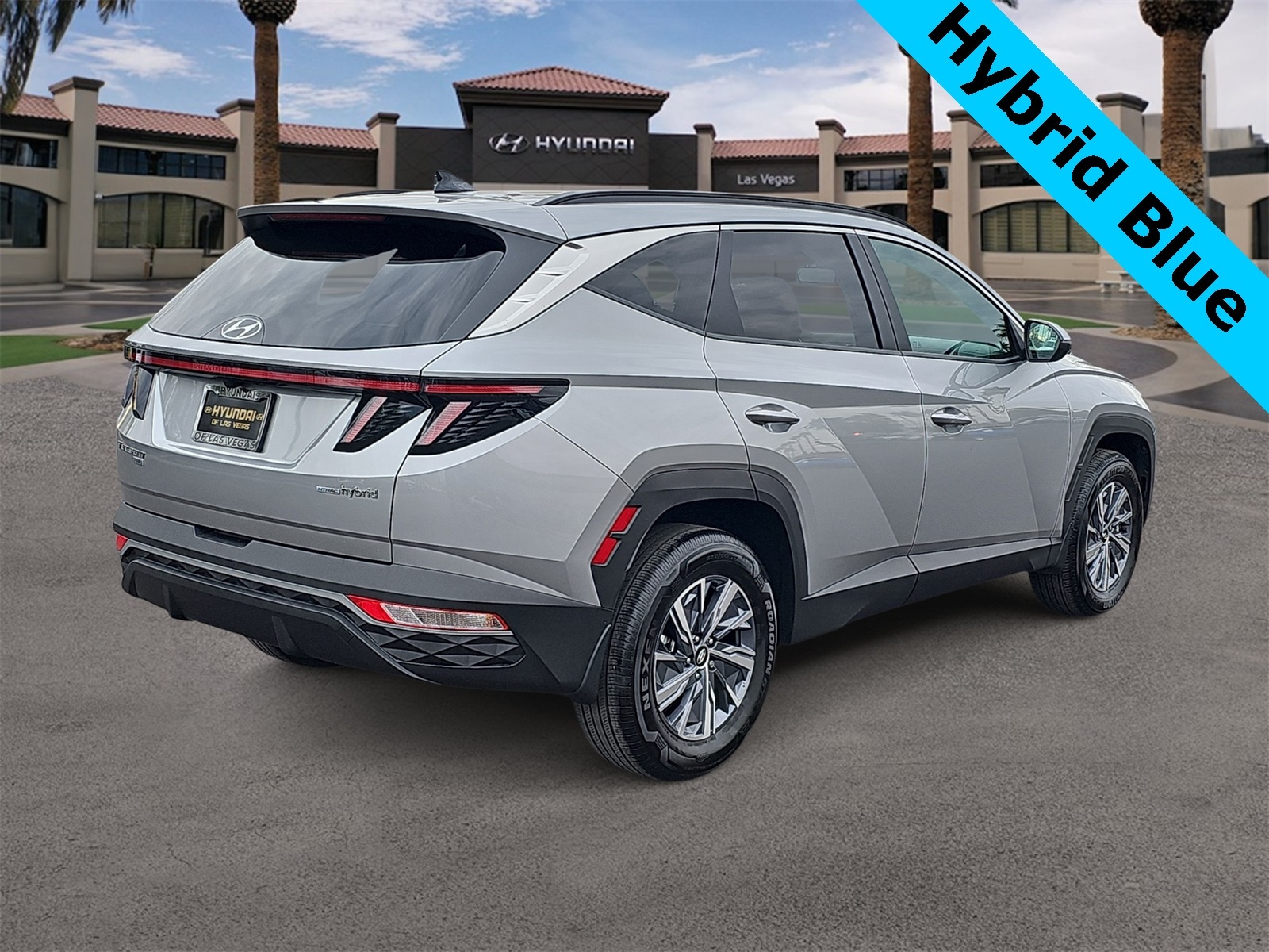 Thumbnail: 2023 Hyundai Tucson - 8