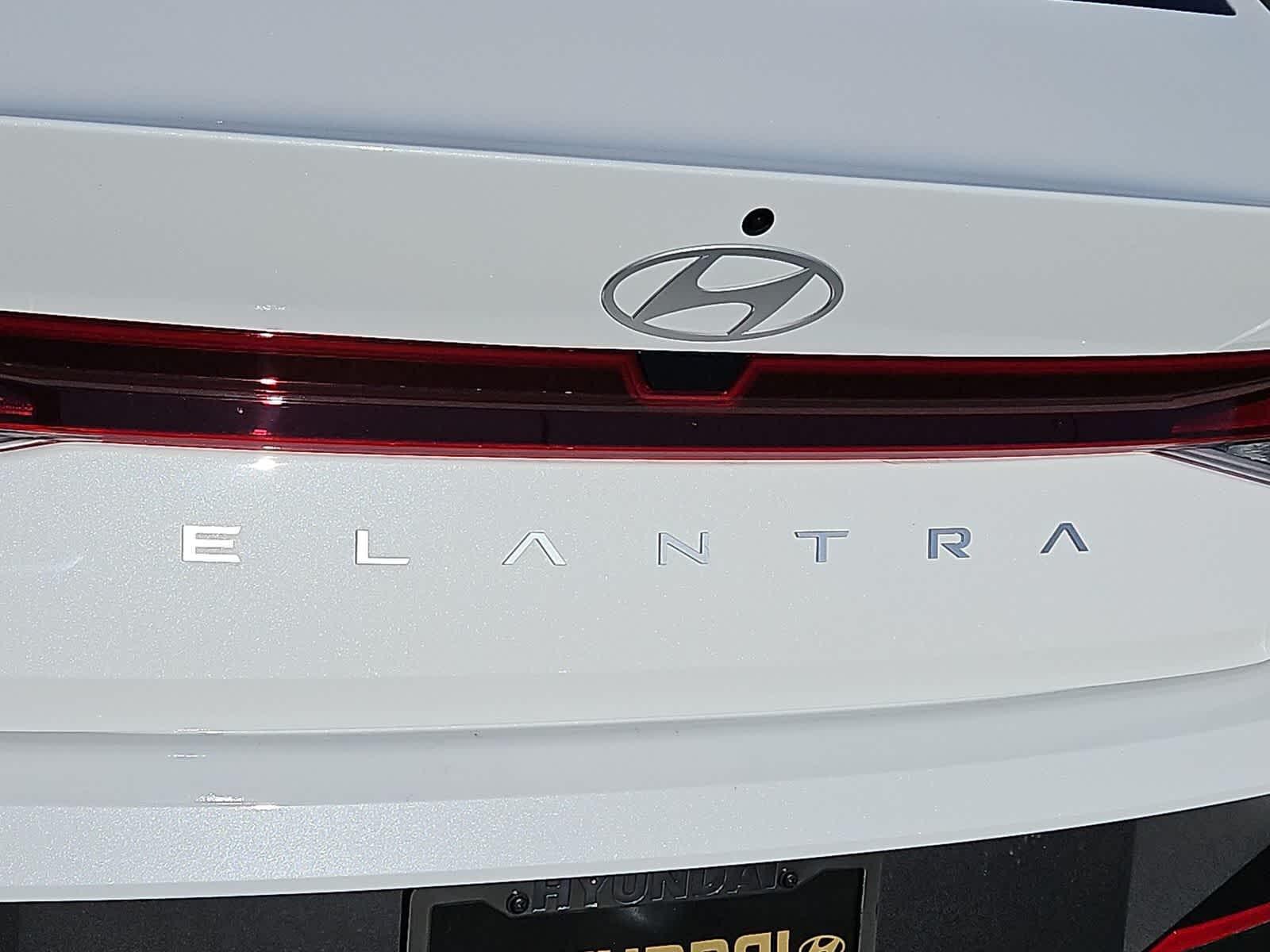 Thumbnail: 2026 Hyundai Elantra - 10