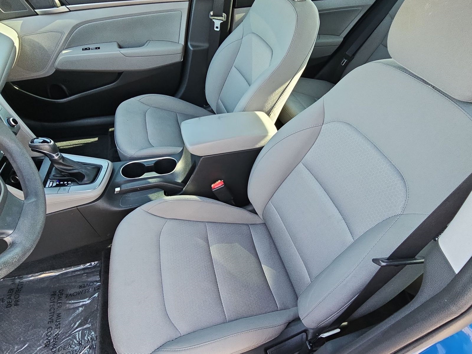 Thumbnail: 2017 Hyundai Elantra - 16