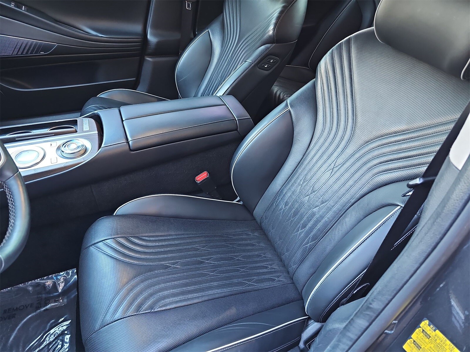 Thumbnail: 2021 Genesis G80 - 15