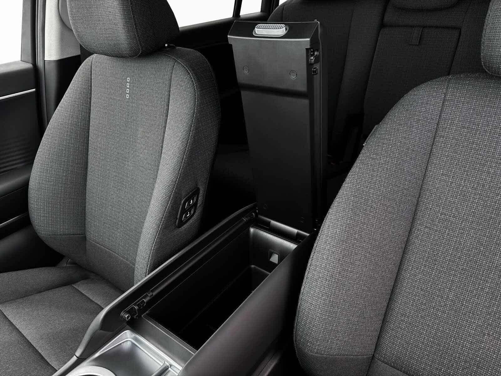 Thumbnail: 2026 Hyundai Ioniq - 18