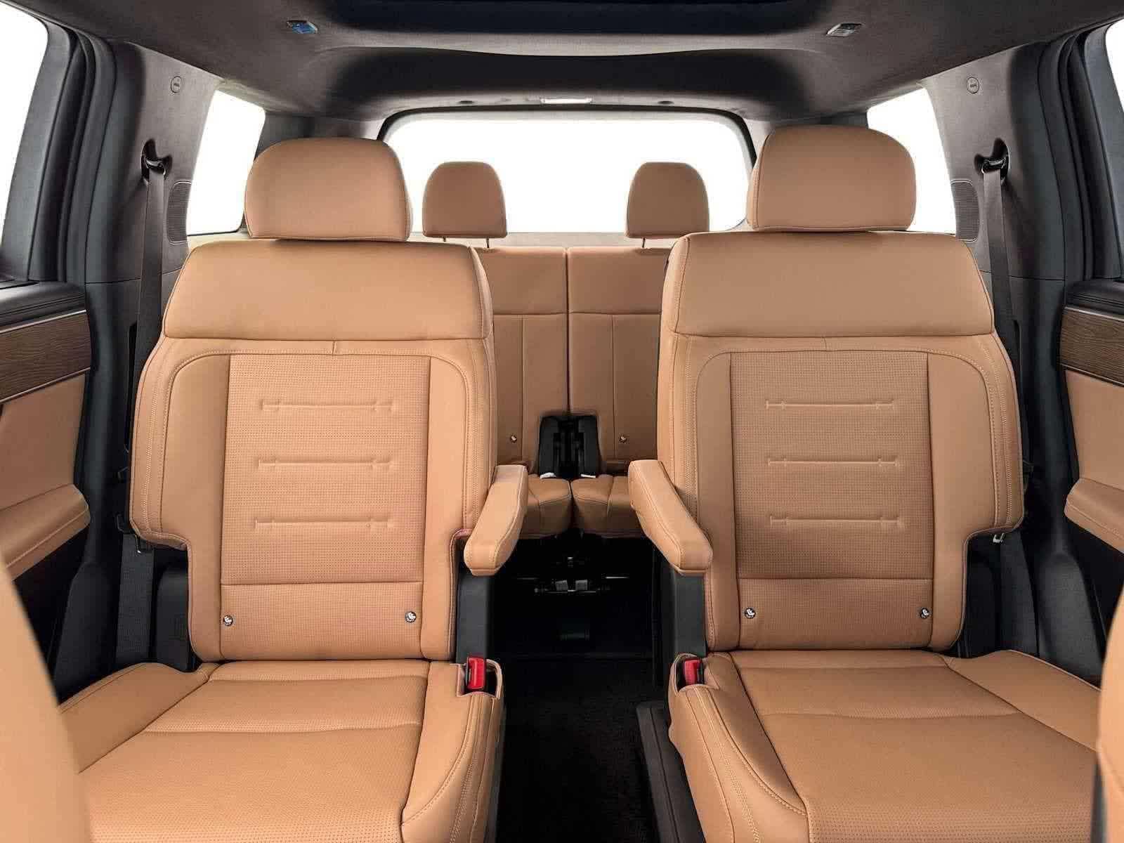 Thumbnail: 2026 Hyundai Santa Fe - 16