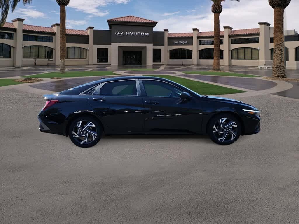 Thumbnail: 2025 Hyundai Elantra - 9