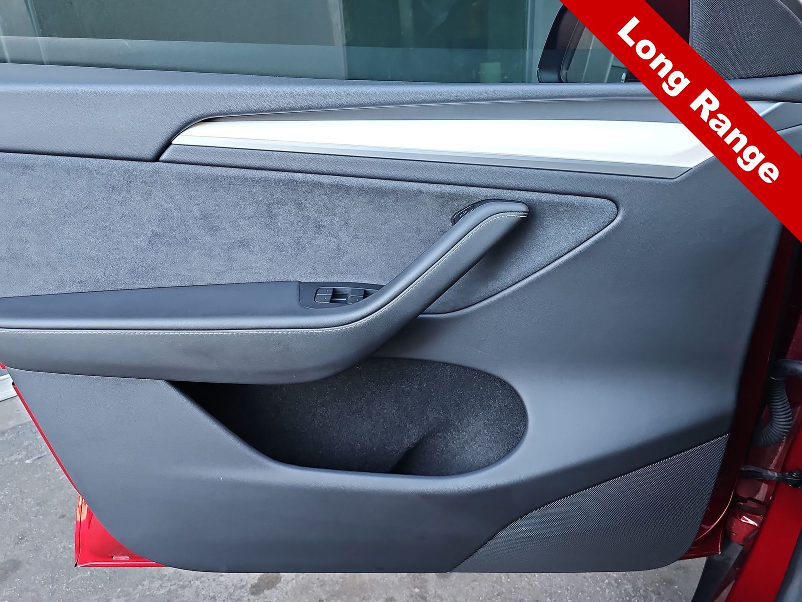 Thumbnail: 2024 Tesla Model Y - 27