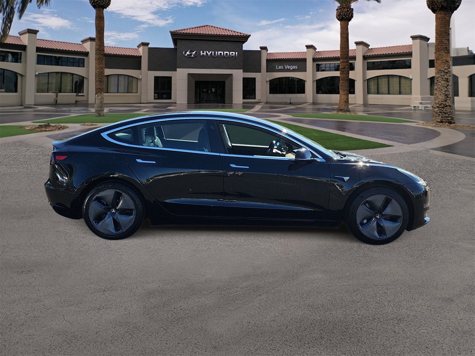 Thumbnail: 2019 Tesla Model 3 - 9