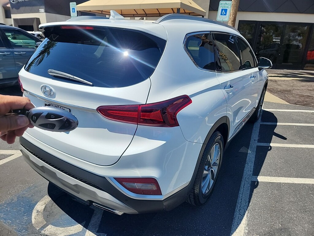 Used 2019 Hyundai Santa Fe Ultimate SUV