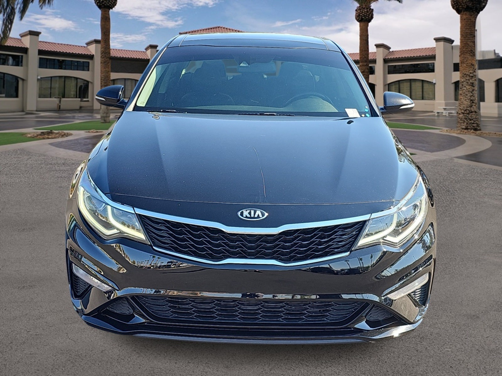 Thumbnail: 2020 Kia Optima - 4