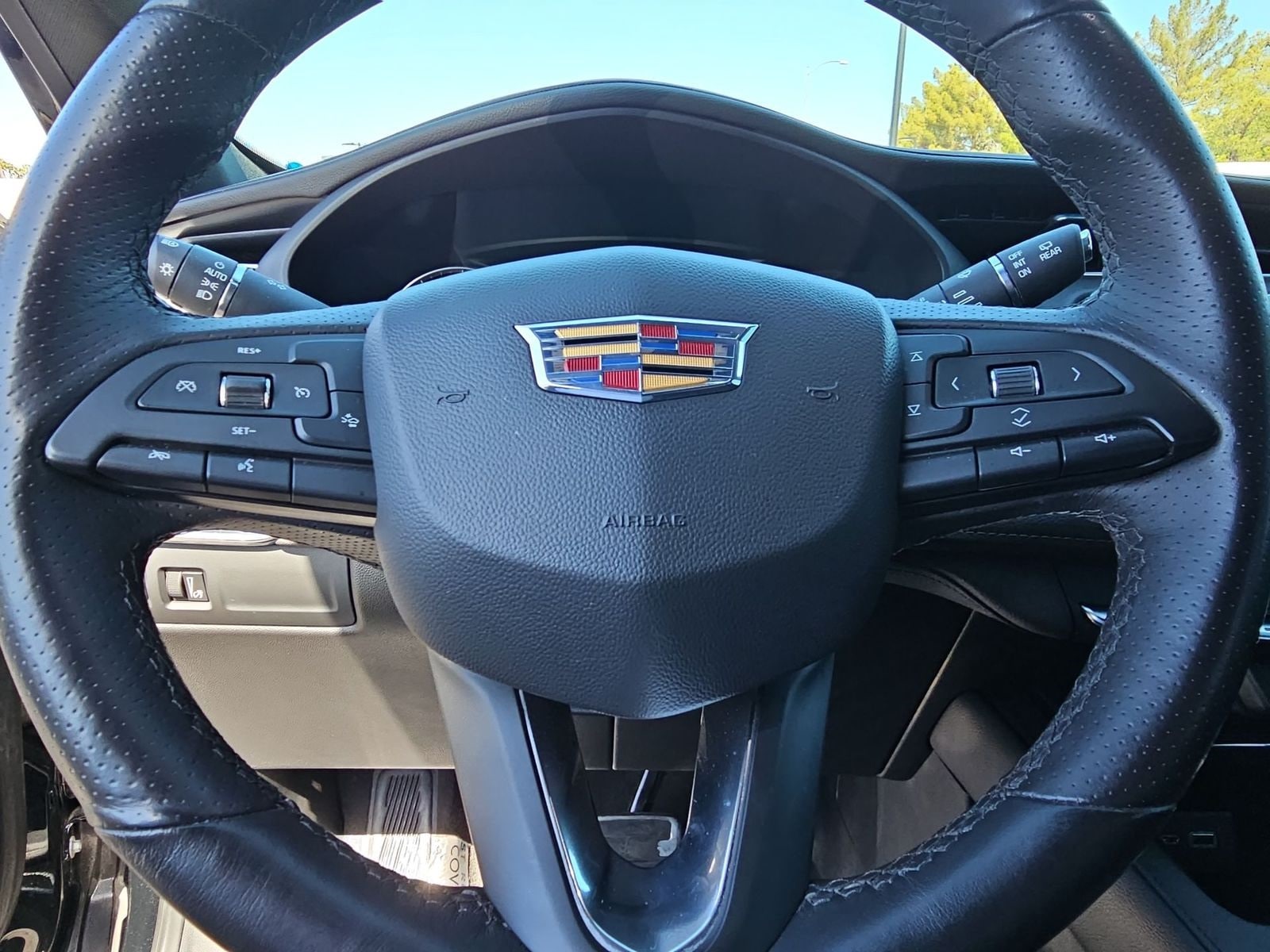 Thumbnail: 2019 Cadillac XT4 - 20