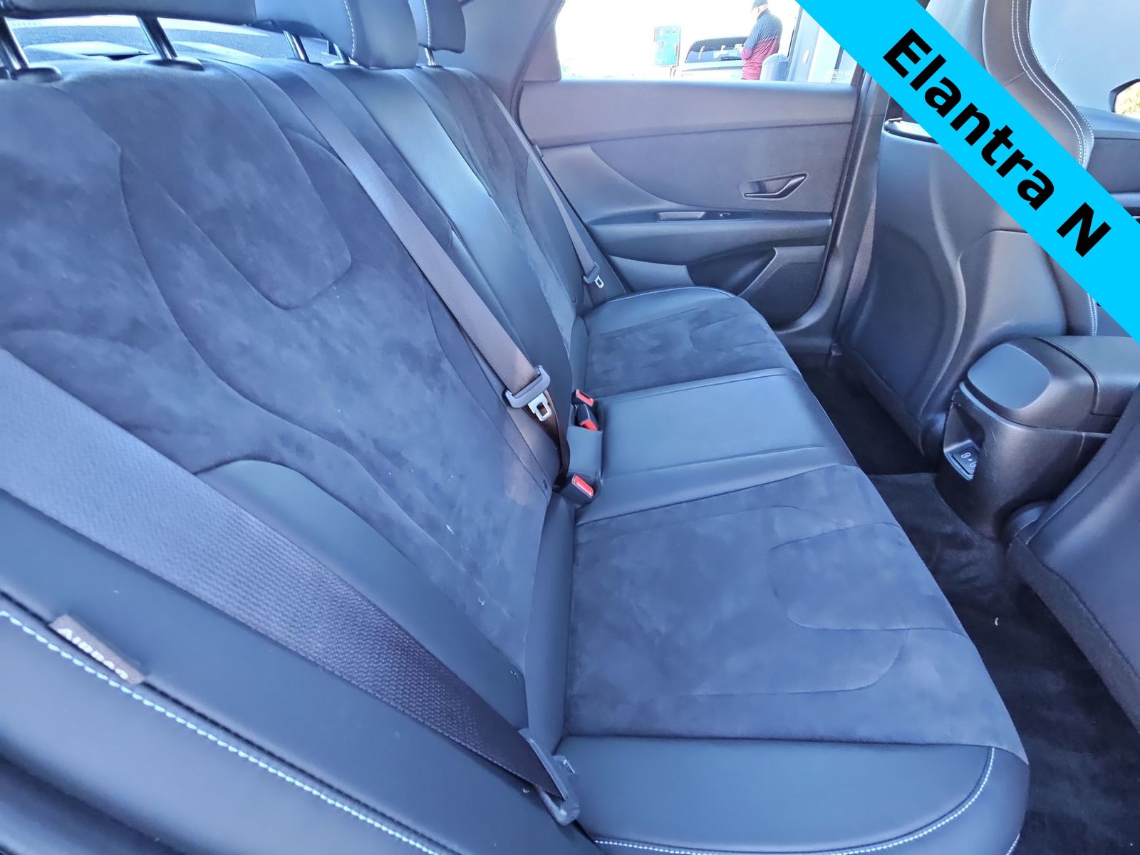 Thumbnail: 2025 Hyundai Elantra - 17