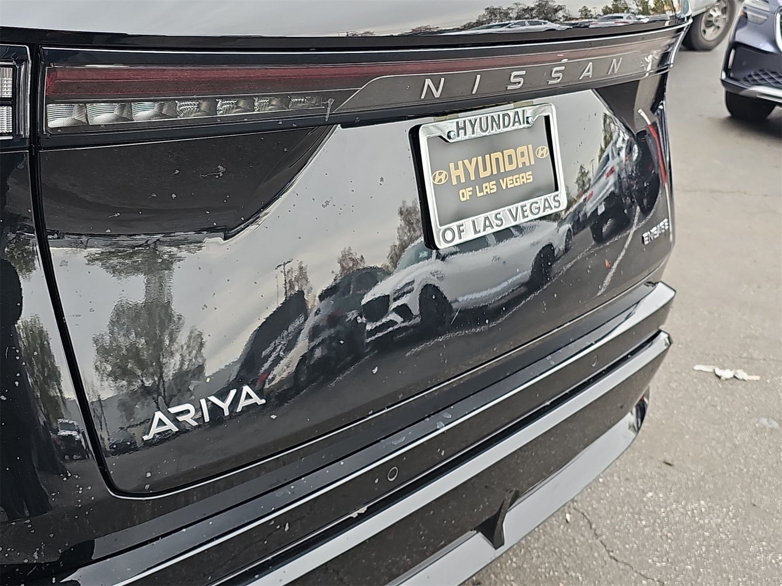 Thumbnail: 2023 Nissan Ariya - 11