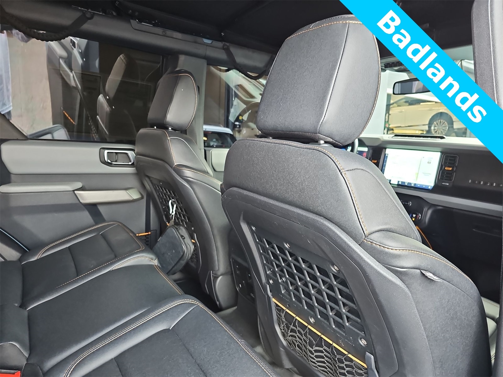 Thumbnail: 2023 Ford Bronco - 16