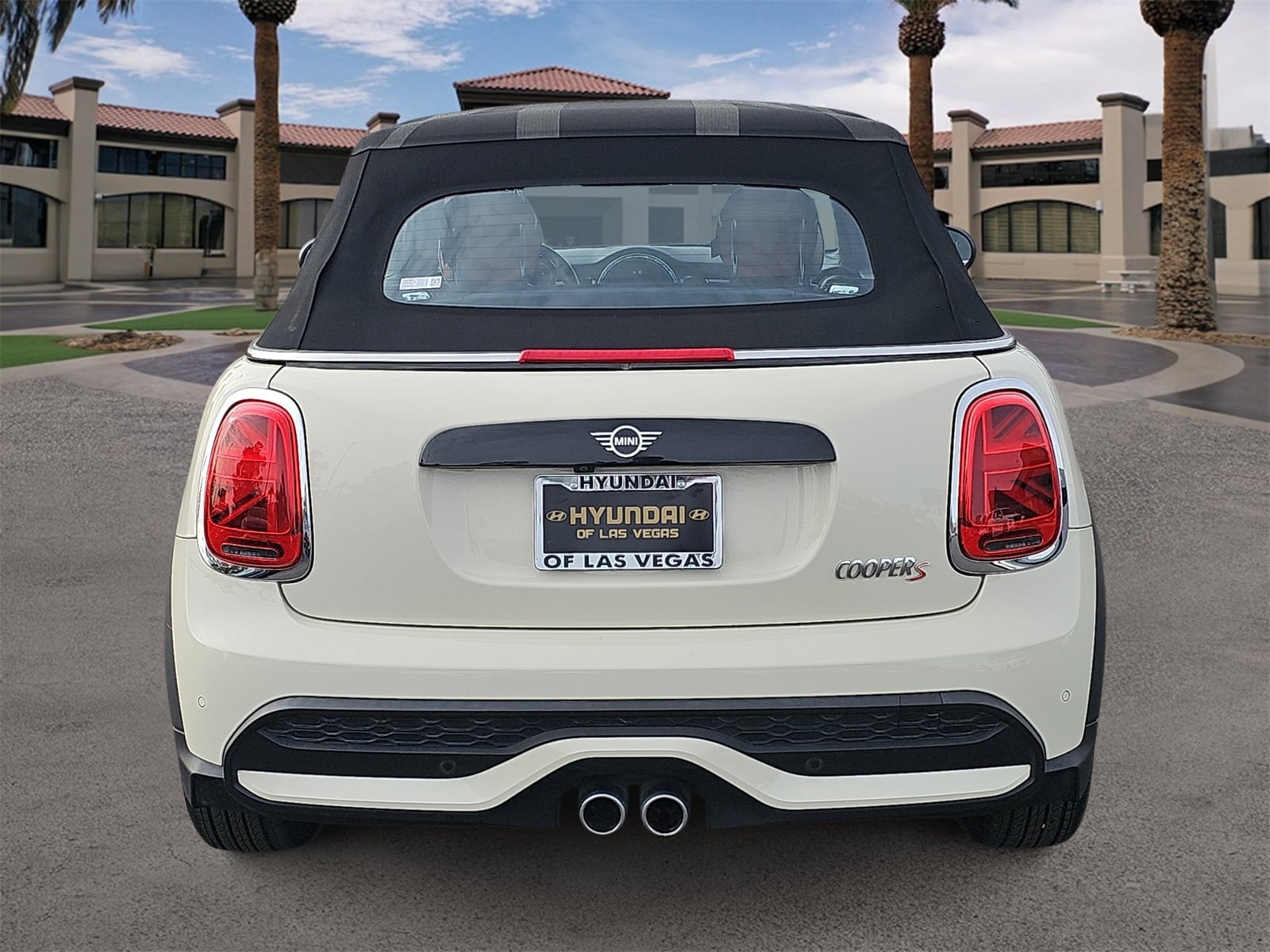 Thumbnail: 2022 MINI Cooper Convertible - 7