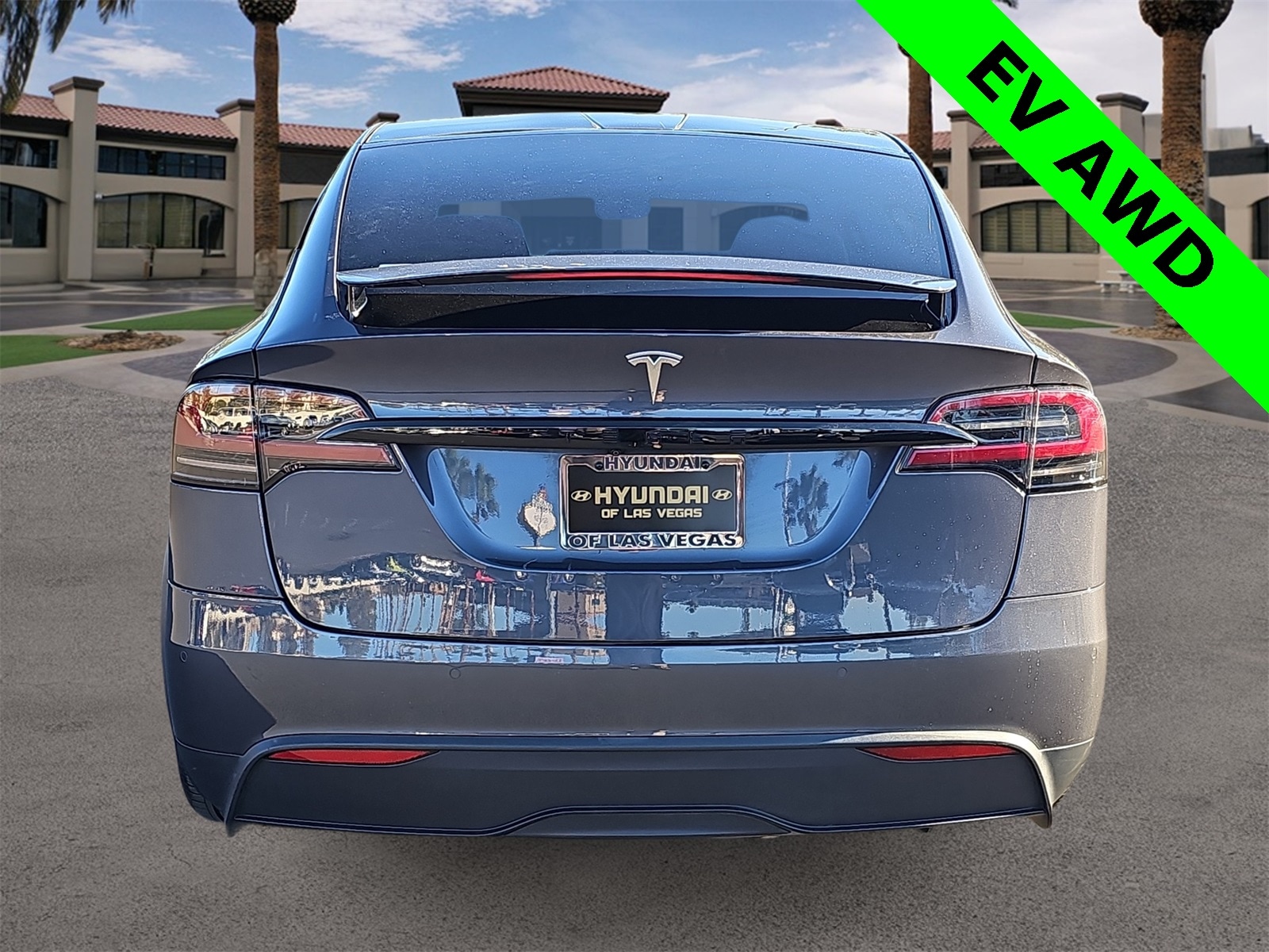 Thumbnail: 2023 Tesla Model X - 7