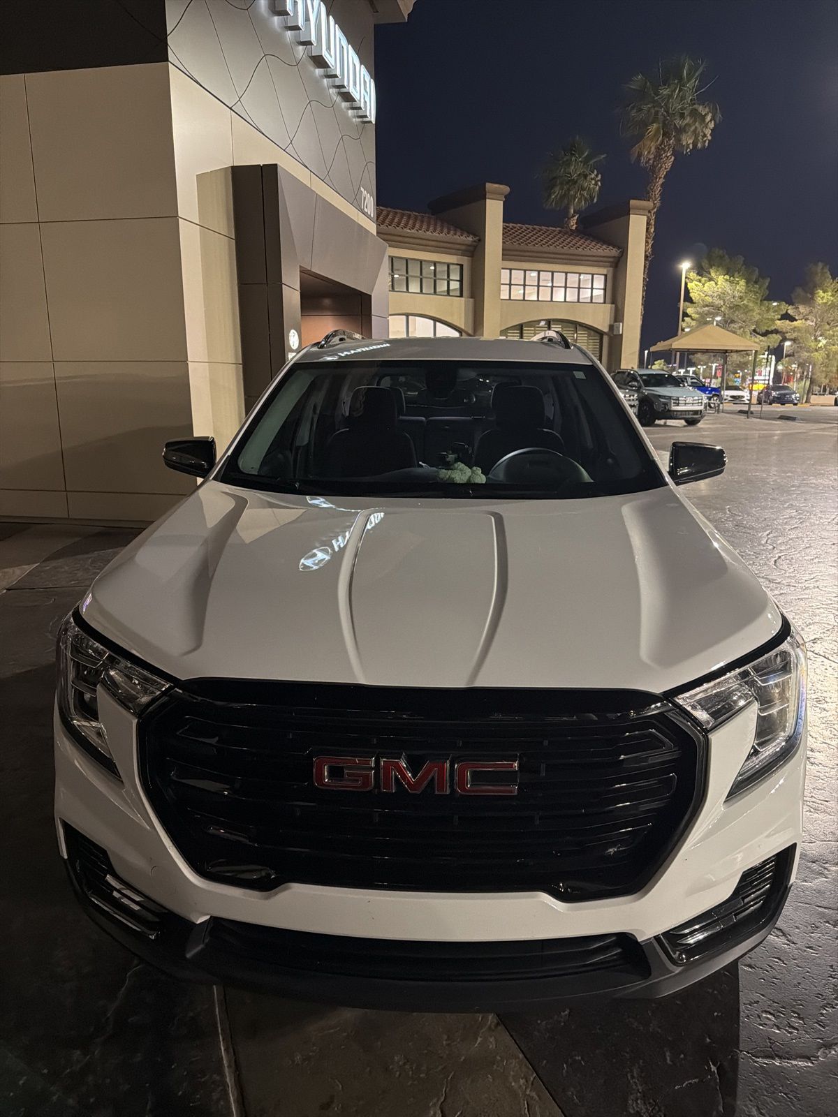 2024 GMC Terrain SLE AWD's photo
