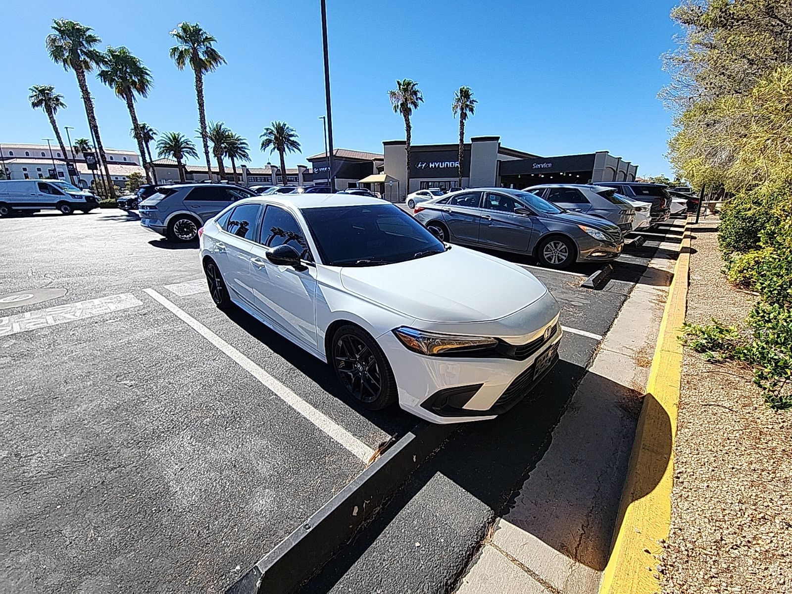 Thumbnail: 2023 Honda Civic - 10