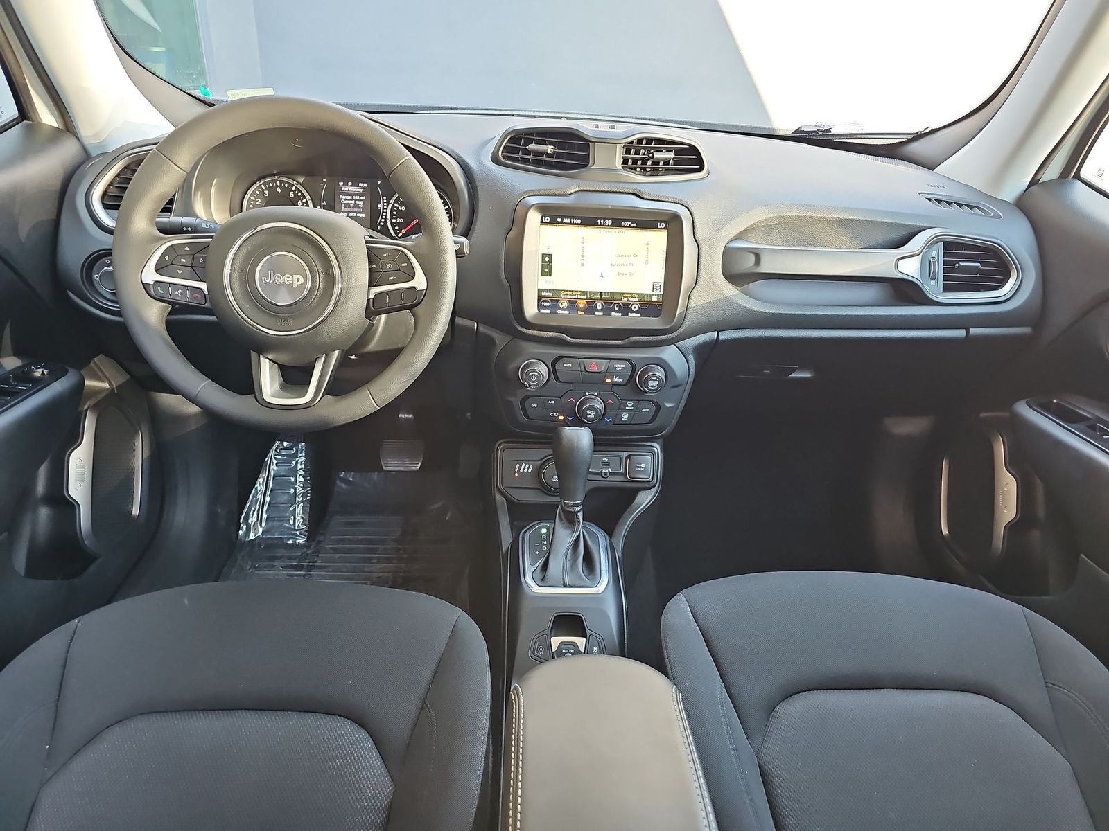 Thumbnail: 2023 Jeep Renegade - 13