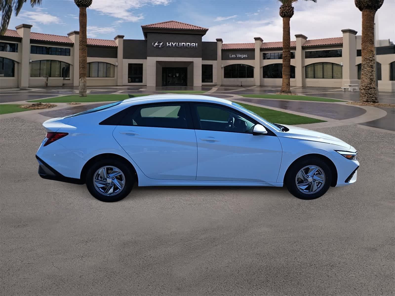 Thumbnail: 2026 Hyundai Elantra - 9