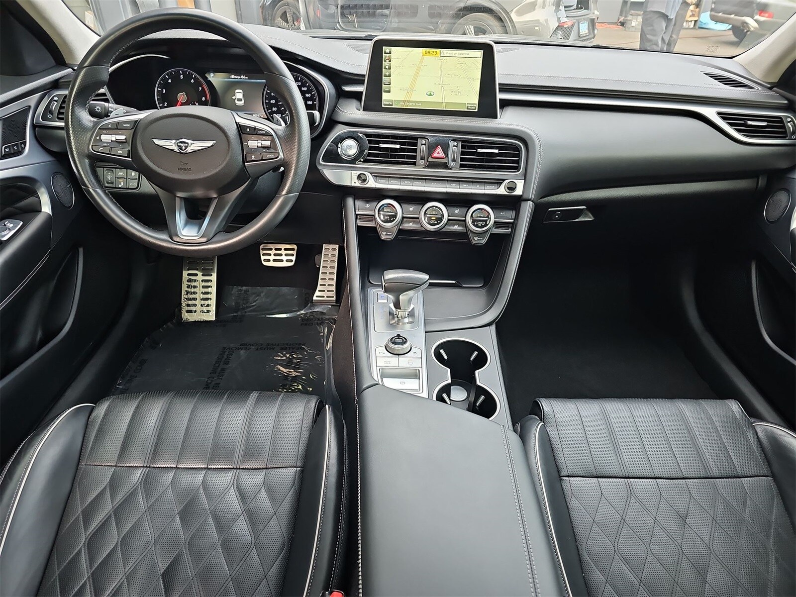 Thumbnail: 2019 Genesis G70 - 14