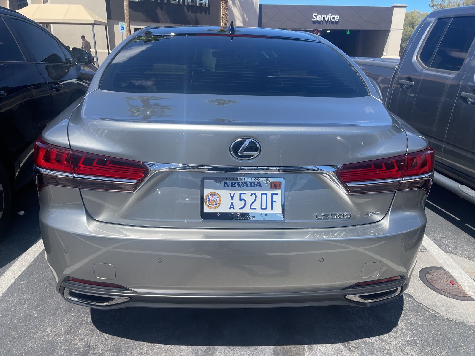 Thumbnail: 2019 Lexus LS - 8