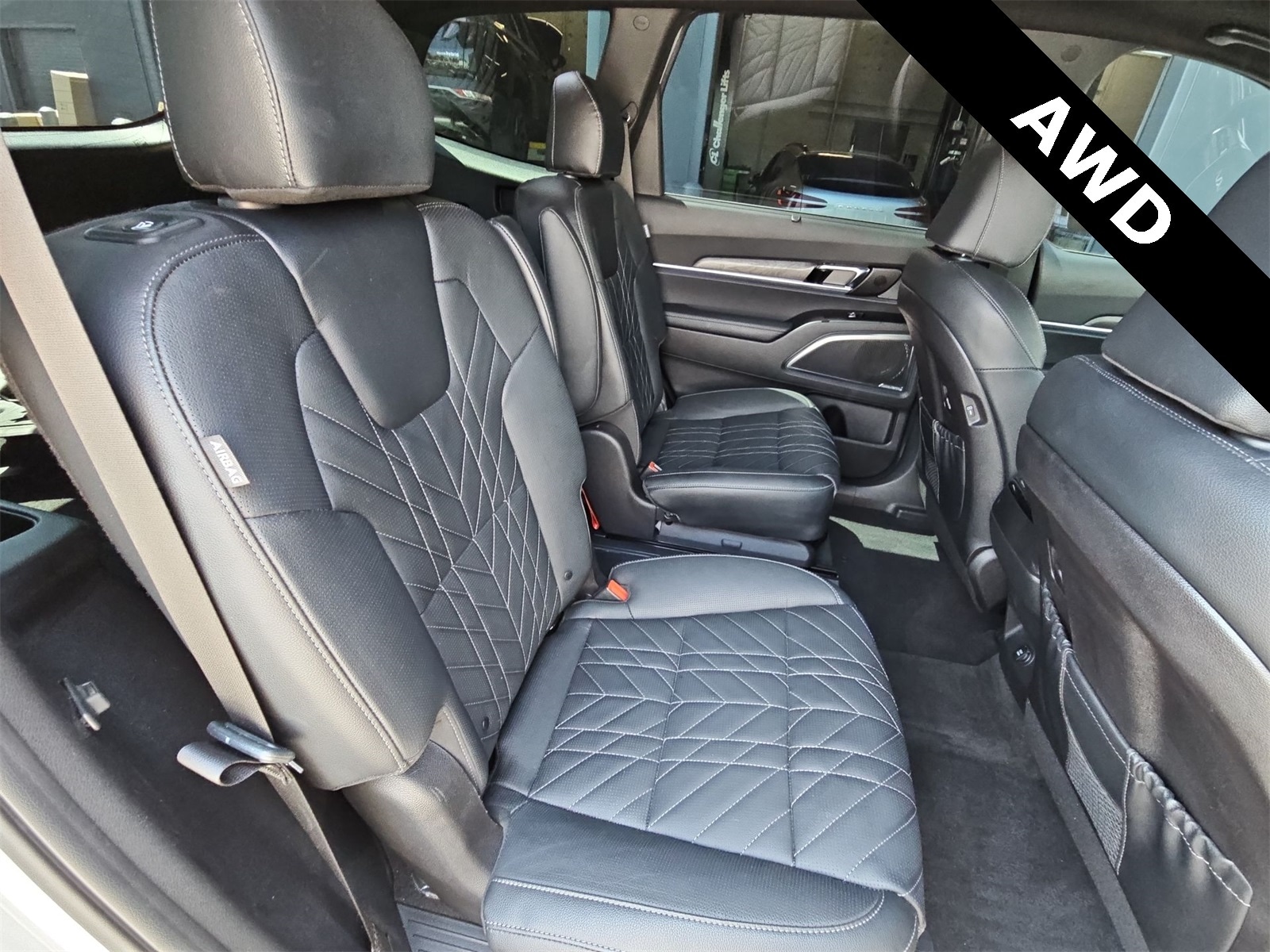 Thumbnail: 2024 Kia Telluride - 17