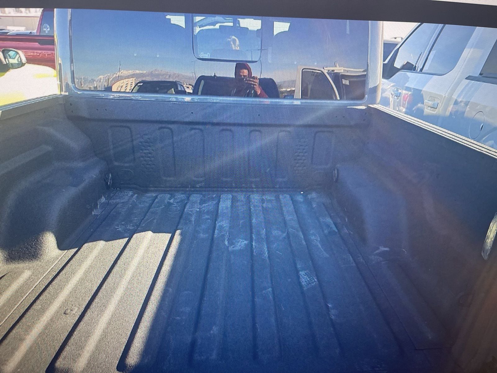 Thumbnail: 2021 Jeep Gladiator - 13