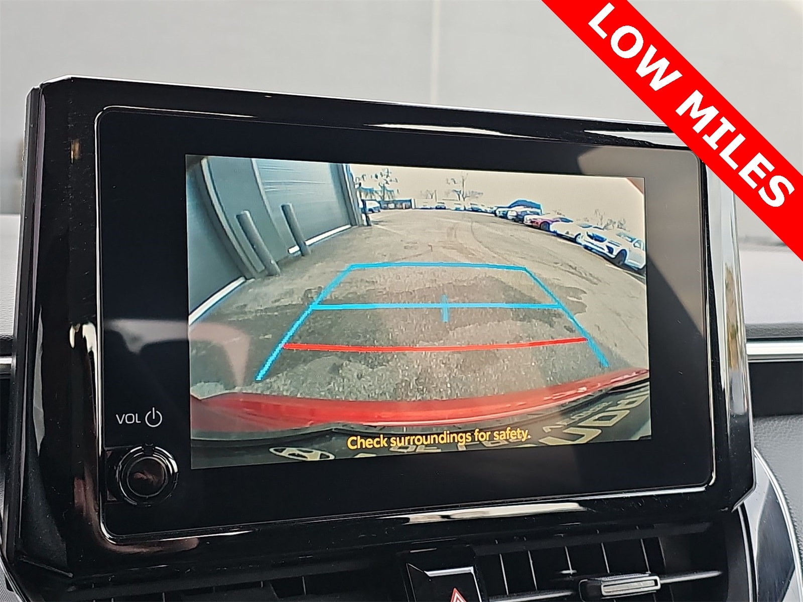 Thumbnail: 2023 Toyota Corolla - 25