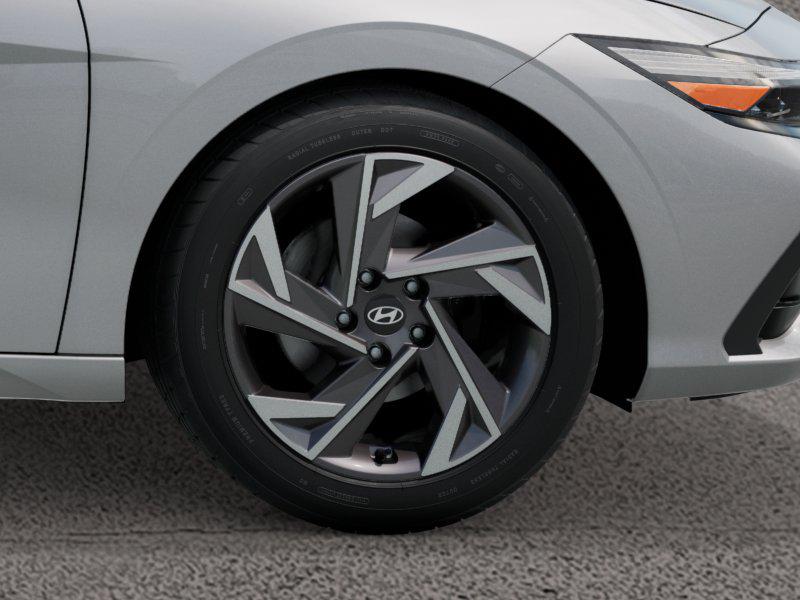 Thumbnail: 2025 Hyundai Elantra - 8