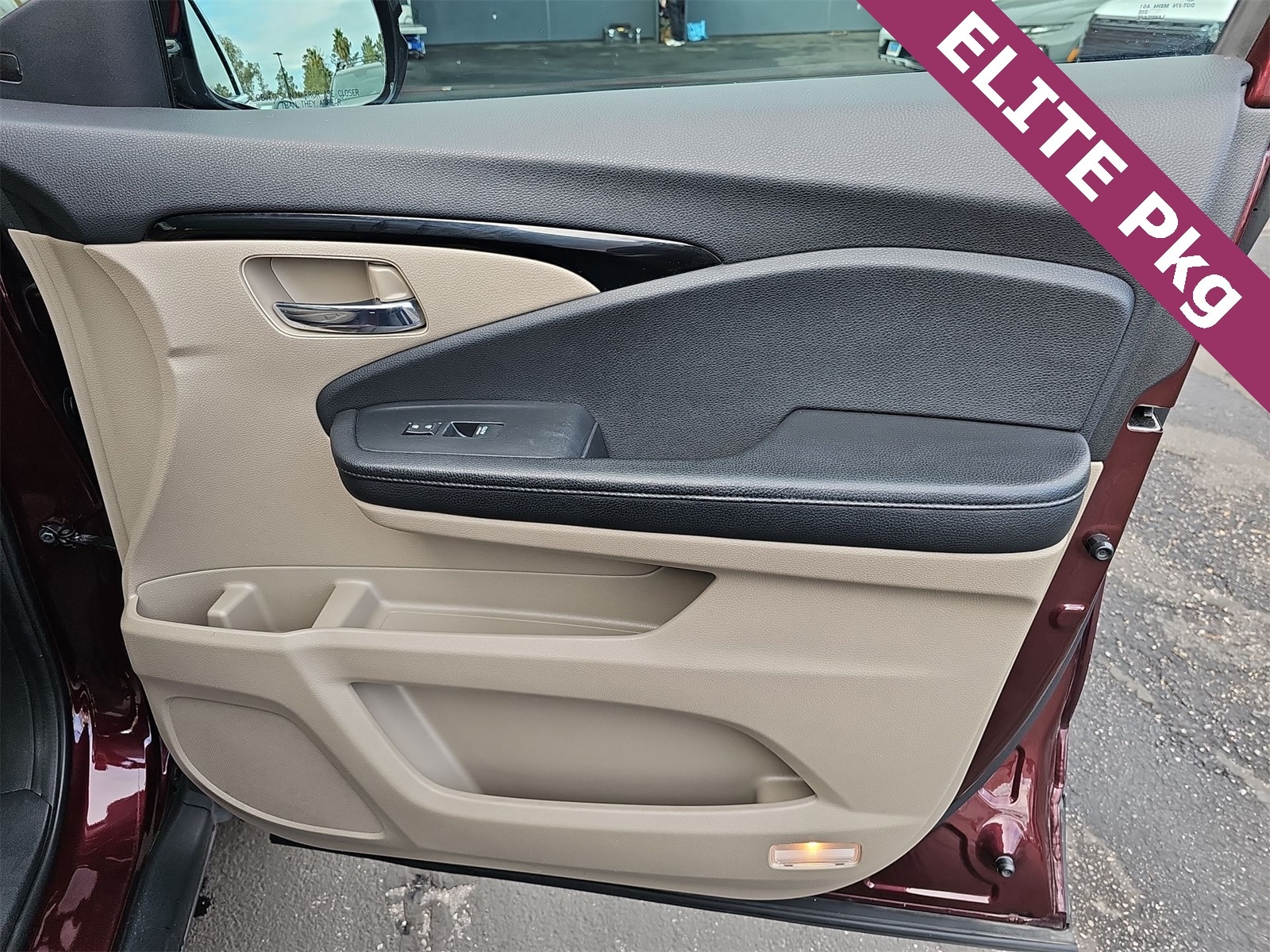 Thumbnail: 2016 Honda Pilot - 29