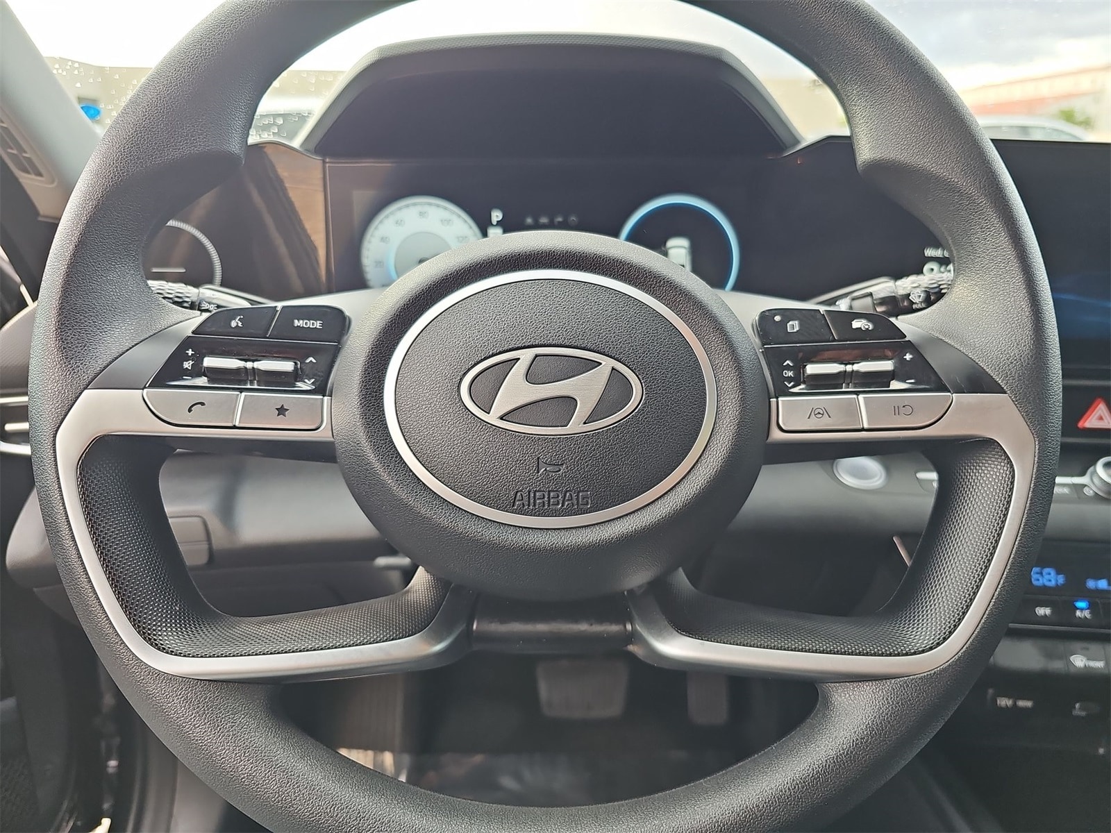 Thumbnail: 2024 Hyundai Elantra - 19