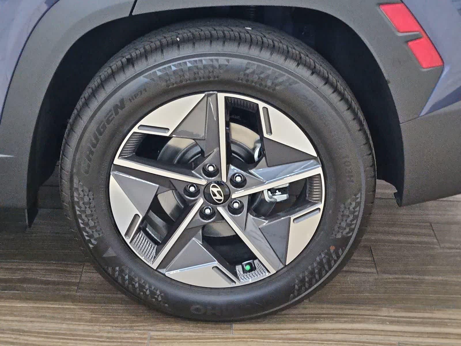 Thumbnail: 2026 Hyundai Tucson - 8