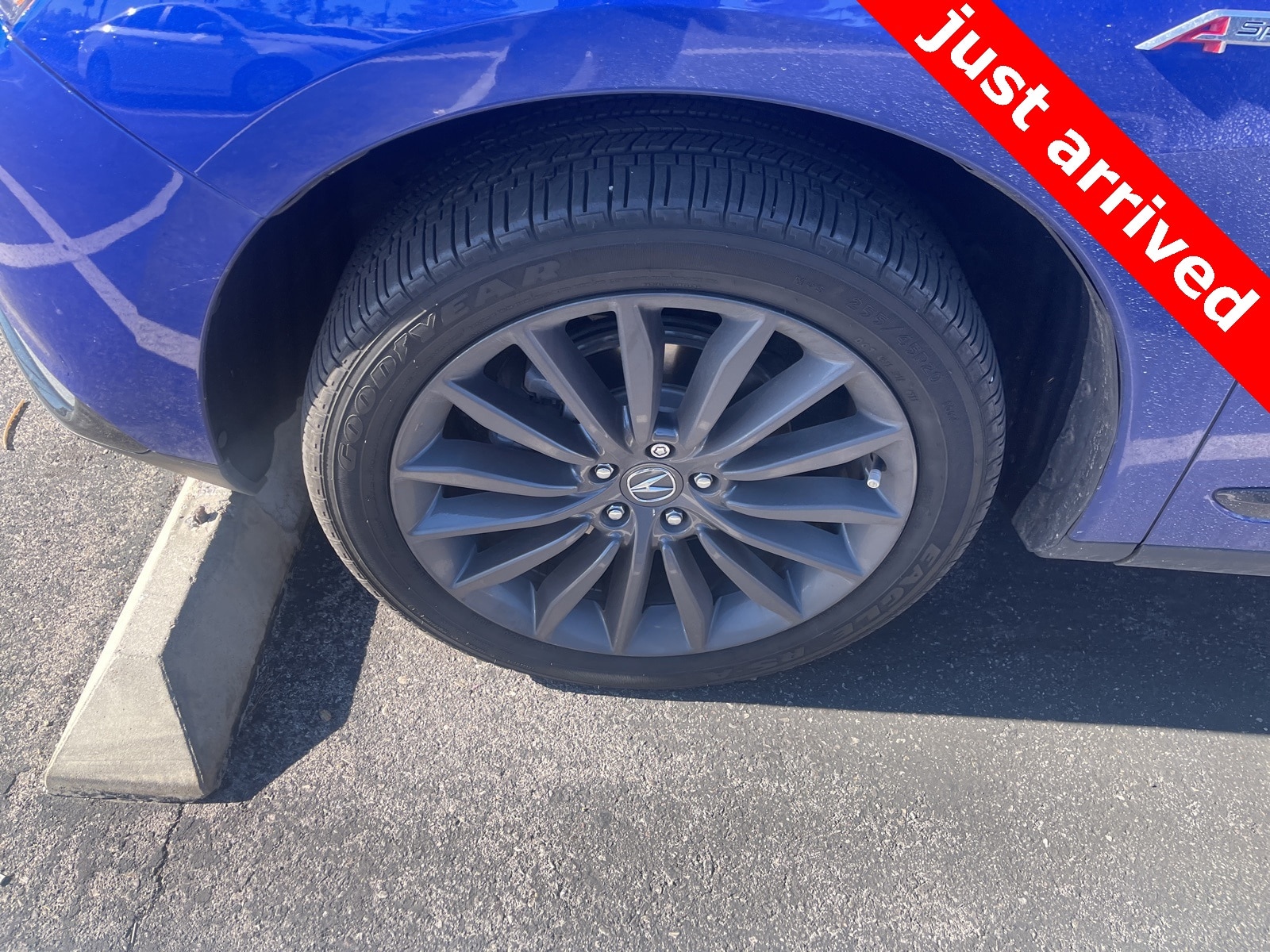 Thumbnail: 2022 Acura RDX - 5