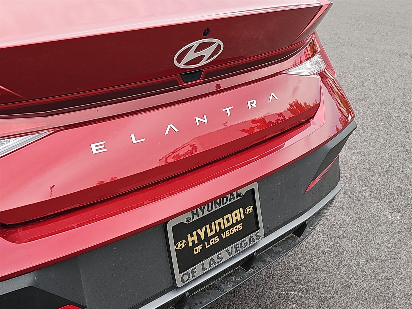 Thumbnail: 2024 Hyundai Elantra - 11