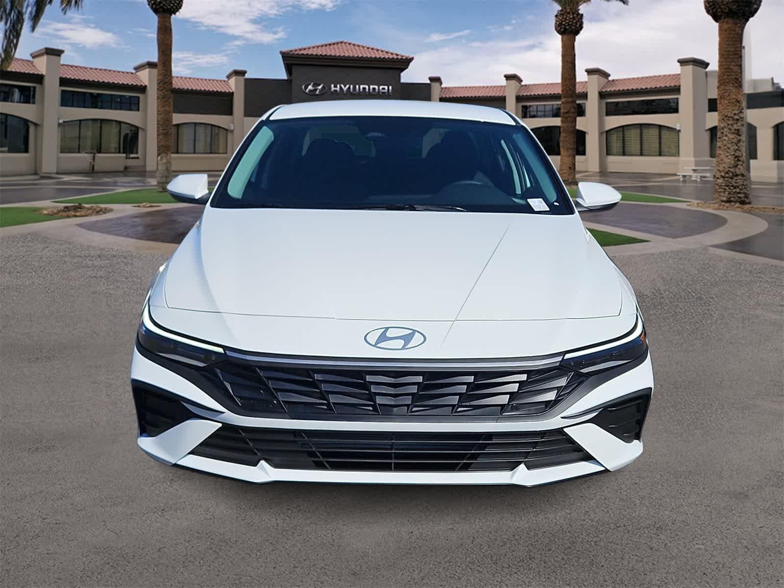 Thumbnail: 2026 Hyundai Elantra - 3