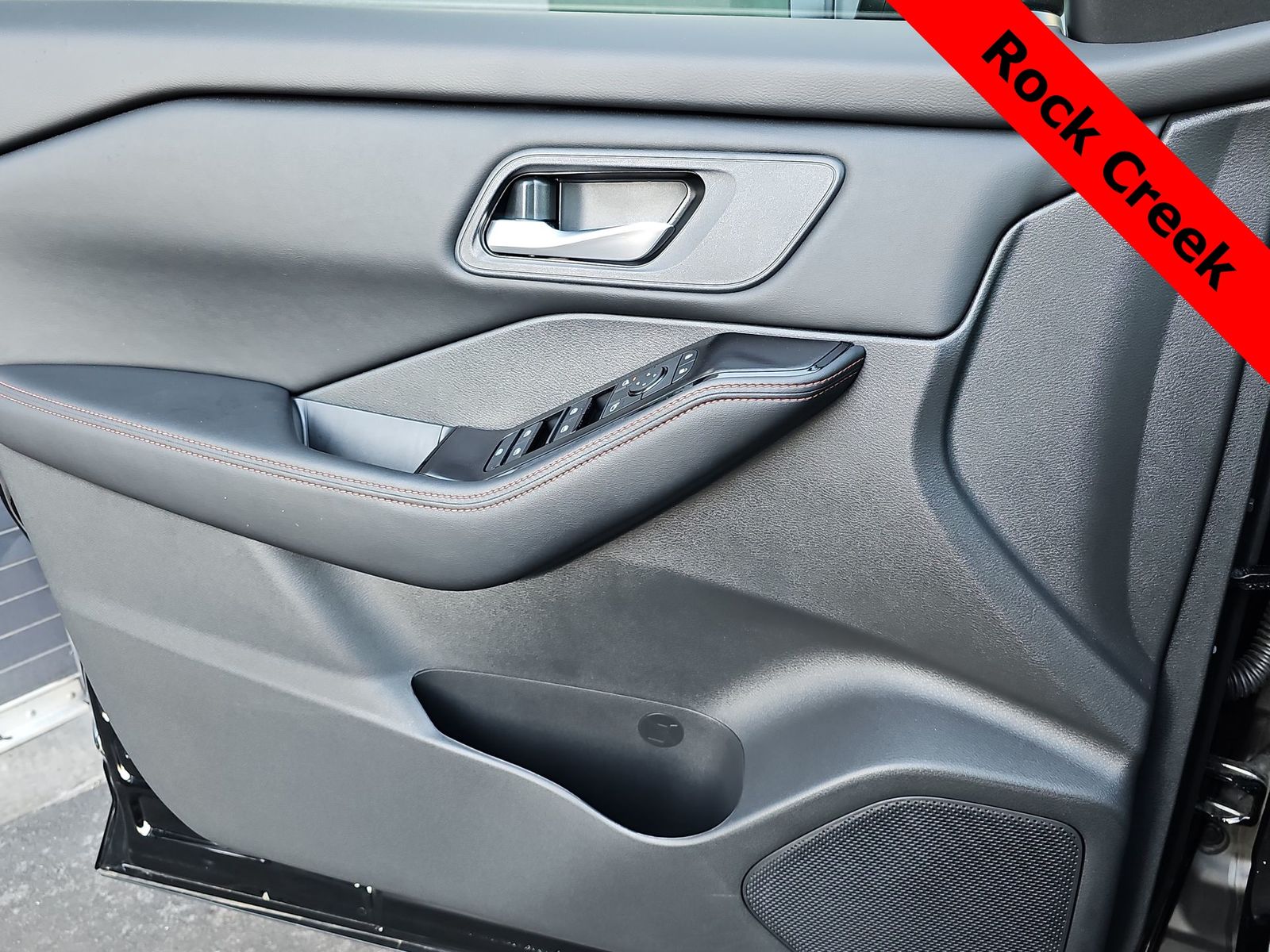 Thumbnail: 2025 Nissan Rogue - 27