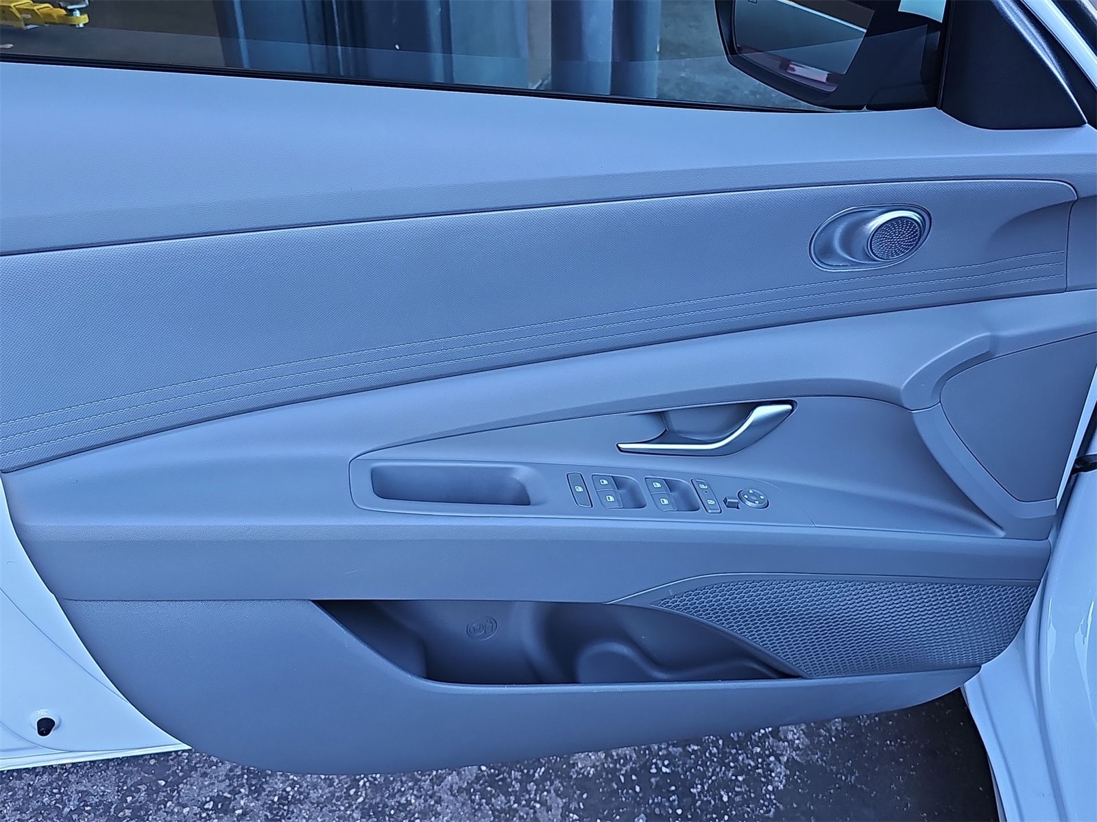 Thumbnail: 2024 Hyundai Elantra - 28