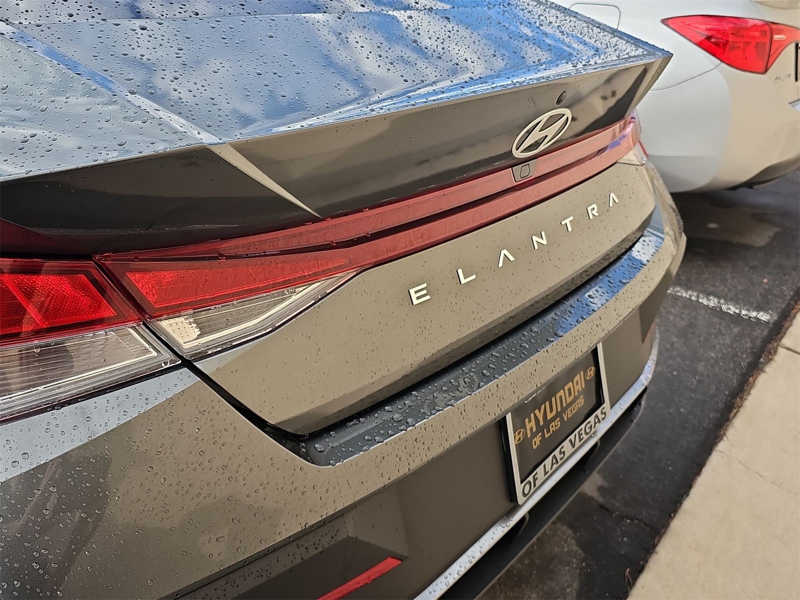Thumbnail: 2024 Hyundai Elantra - 11