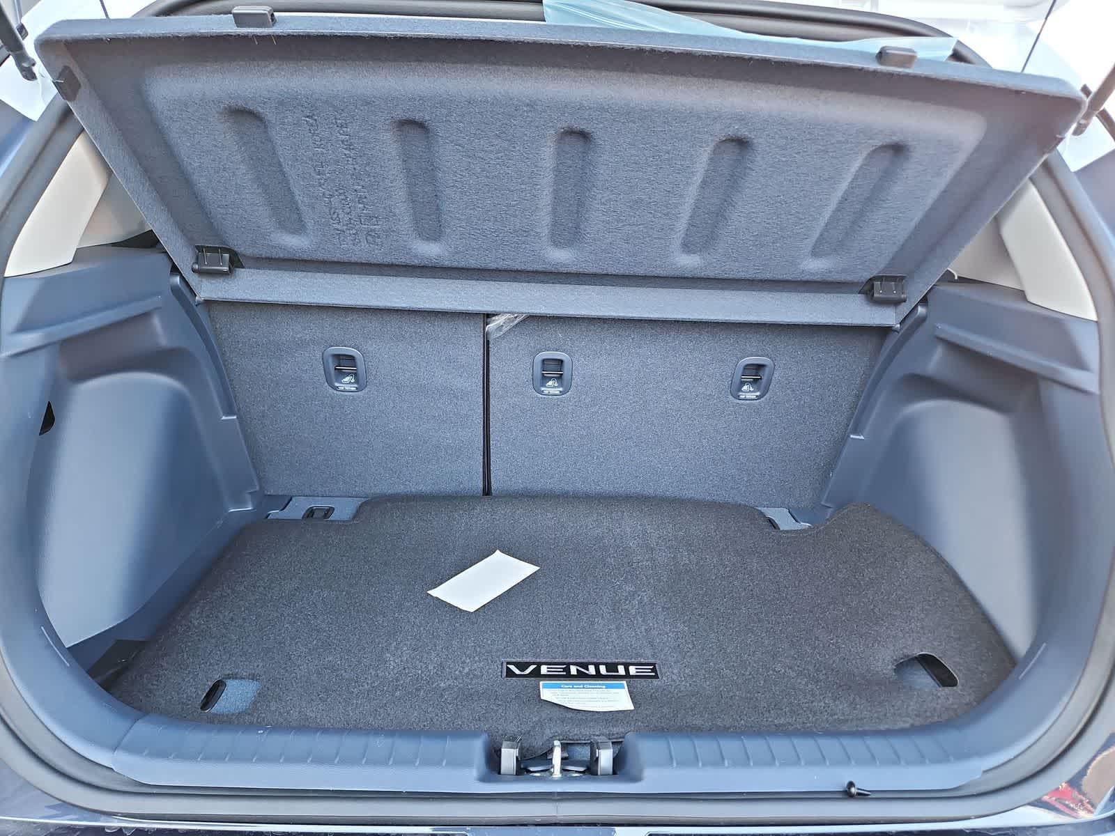 Thumbnail: 2026 Hyundai Venue - 23