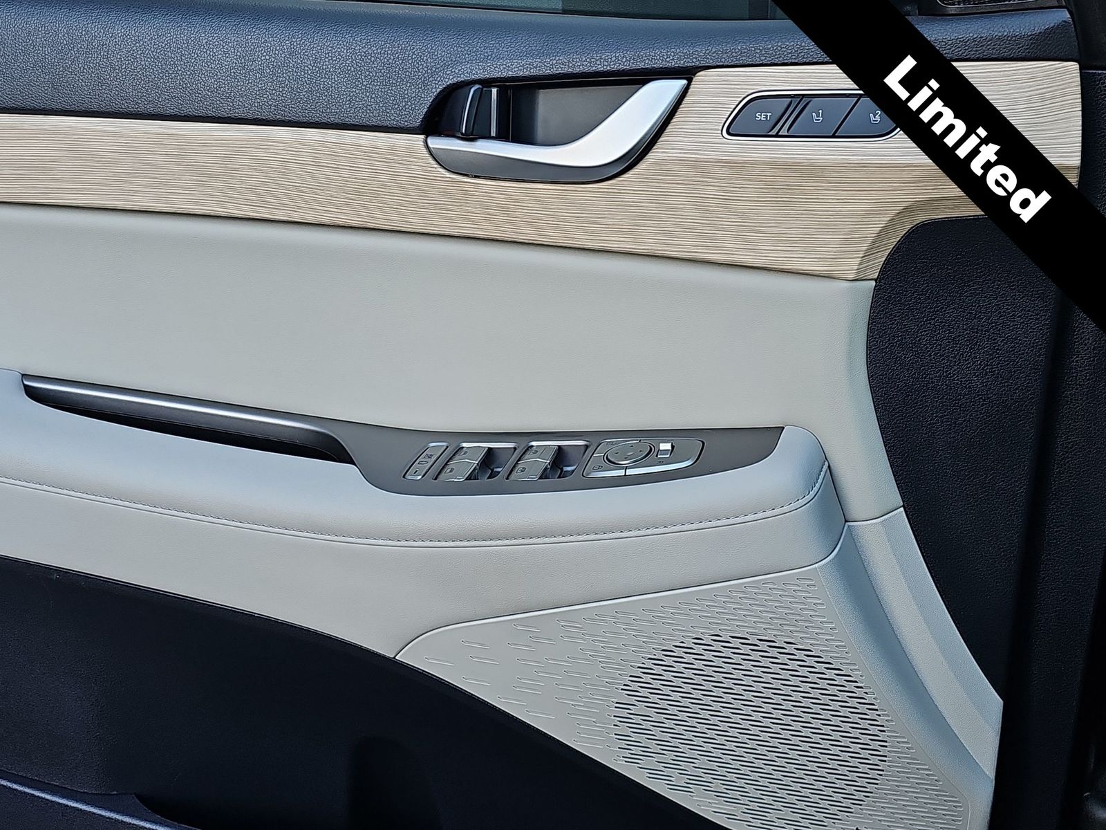 Thumbnail: 2024 Hyundai Palisade - 28