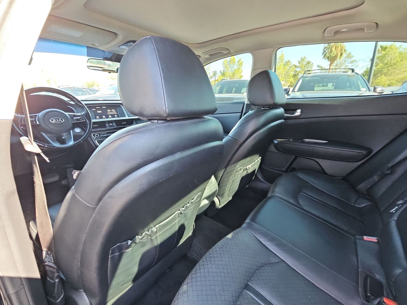 Thumbnail: 2020 Kia Optima - 17