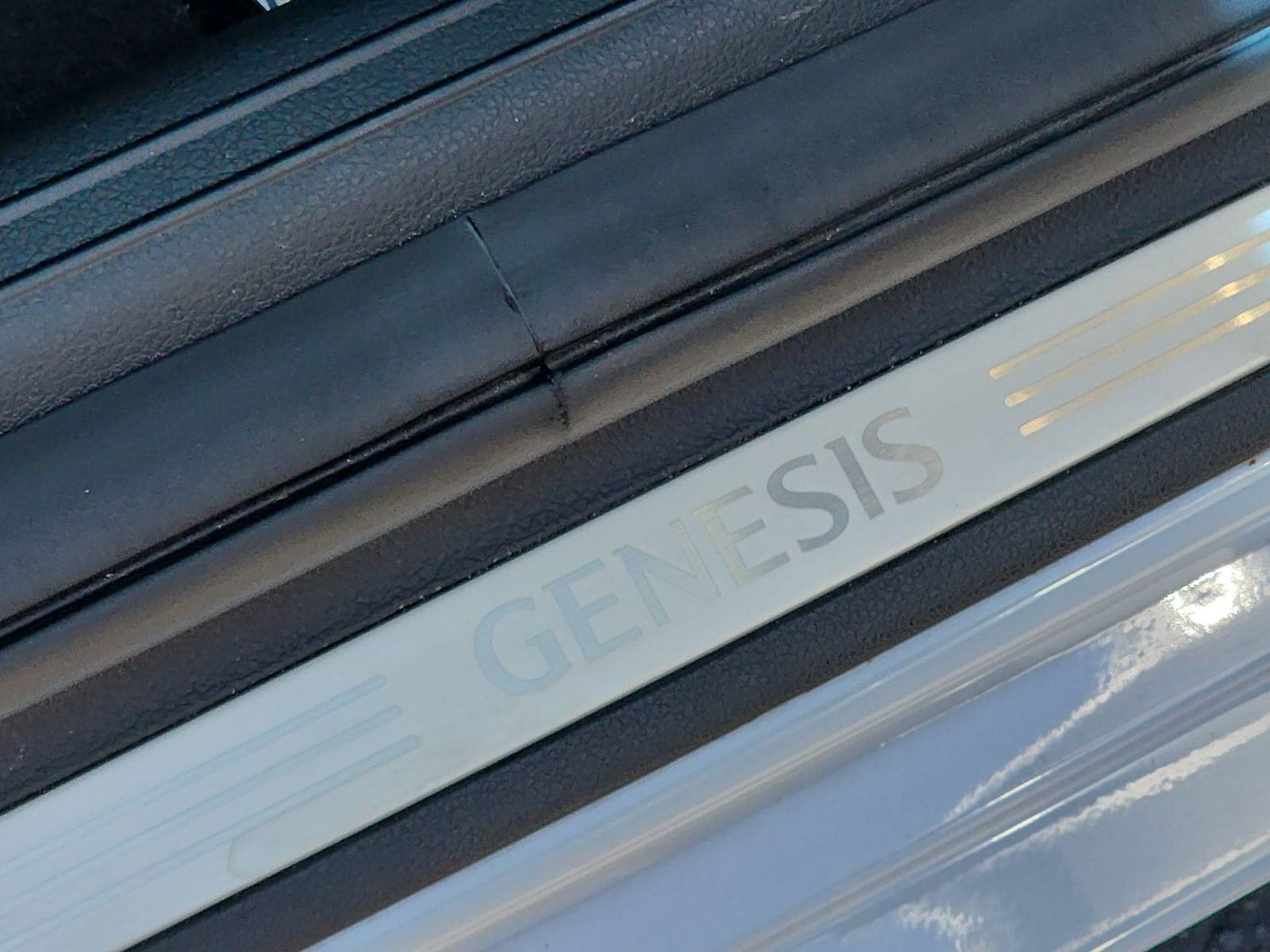 Thumbnail: 2023 Genesis G70 - 11