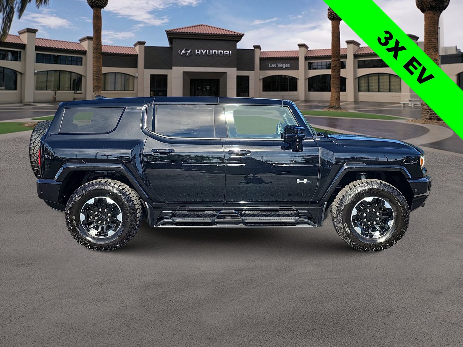 Thumbnail: 2024 GMC Hummer EV - 9