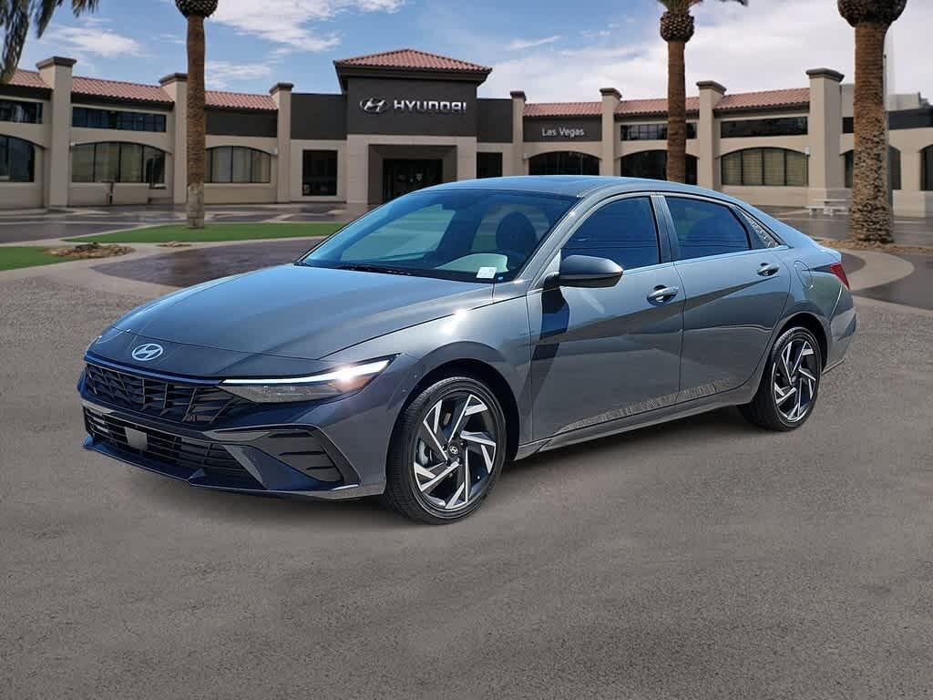 Thumbnail: 2025 Hyundai Elantra - 4