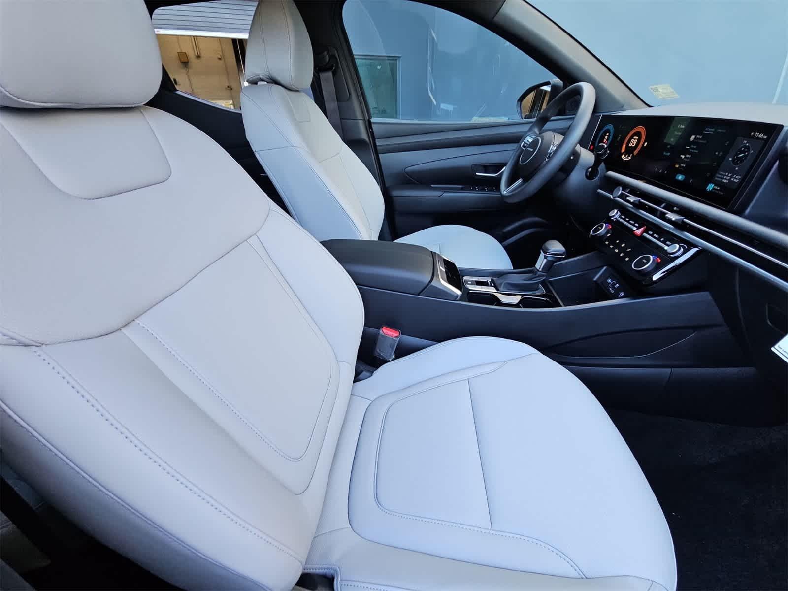 Thumbnail: 2026 Hyundai Santa Cruz - 18