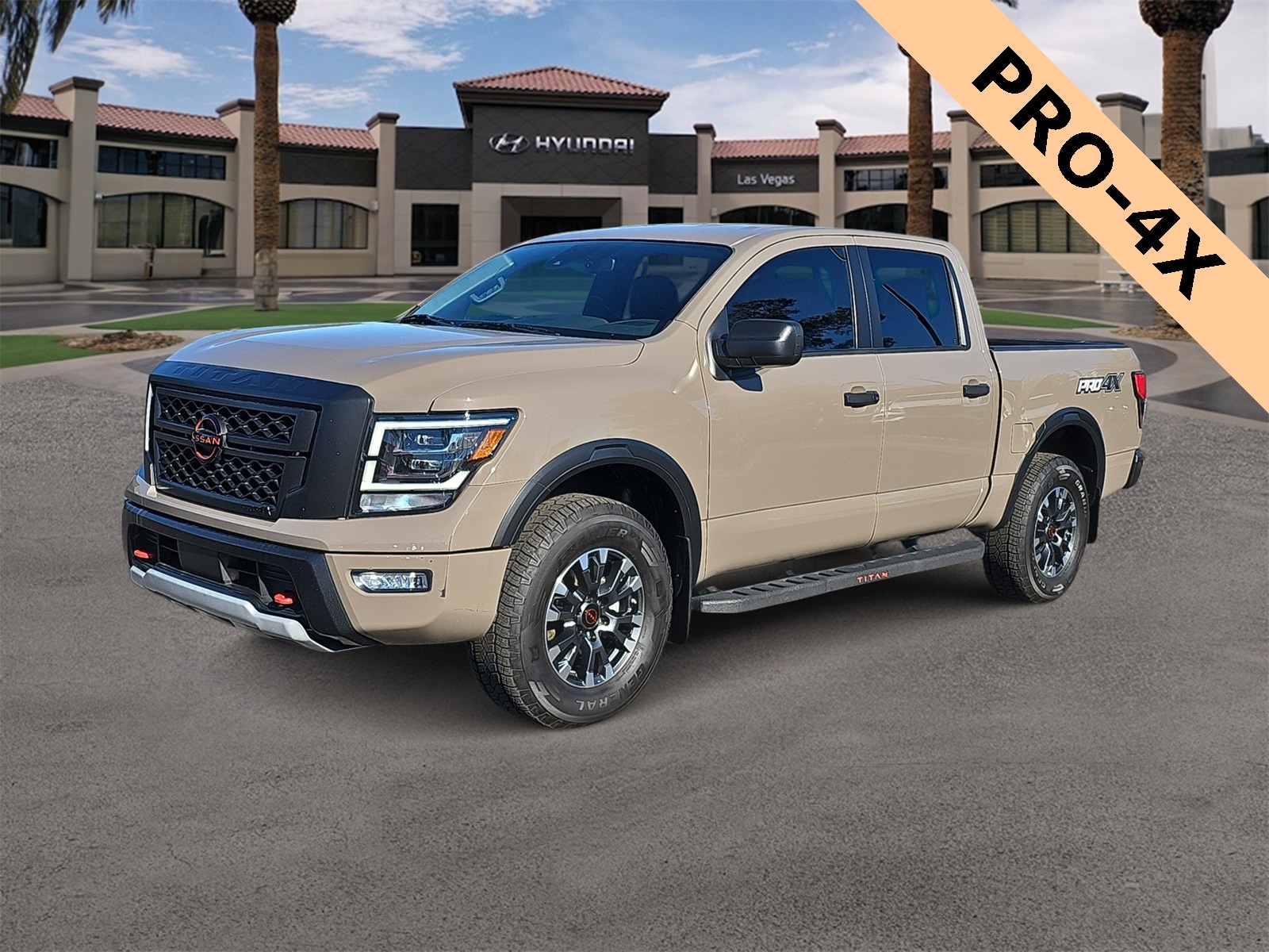 Thumbnail: 2024 Nissan Titan - 4