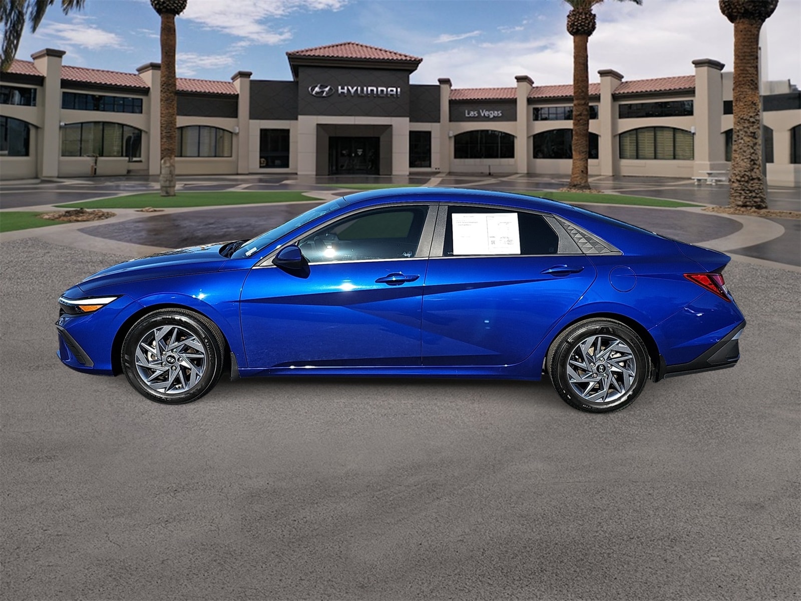 Thumbnail: 2024 Hyundai Elantra - 5