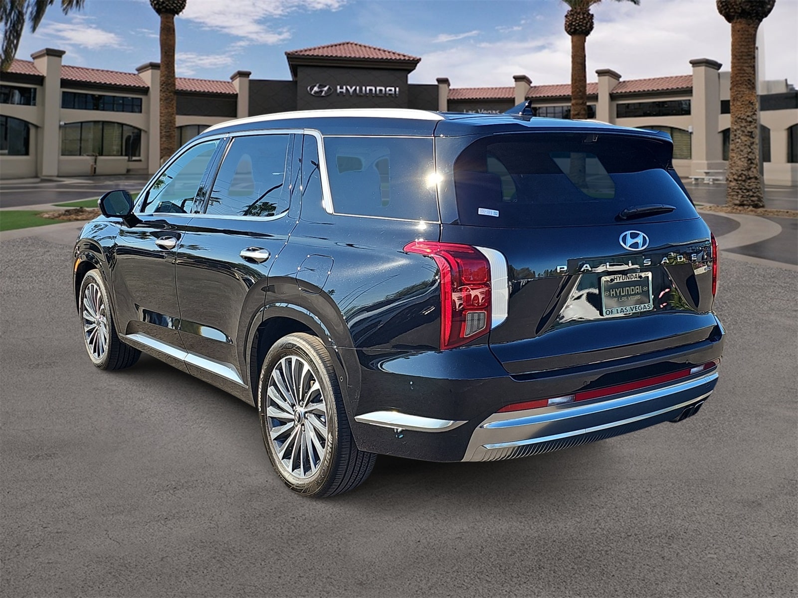 Thumbnail: 2023 Hyundai Palisade - 6